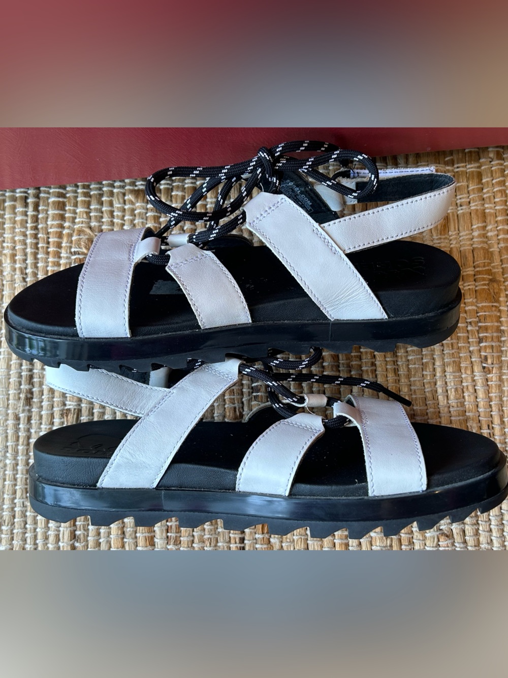 SOREL s7.5 White Leather Lace-Up Sport Sandals-Look NEW! Secure slingback- - Picture 4 of 10